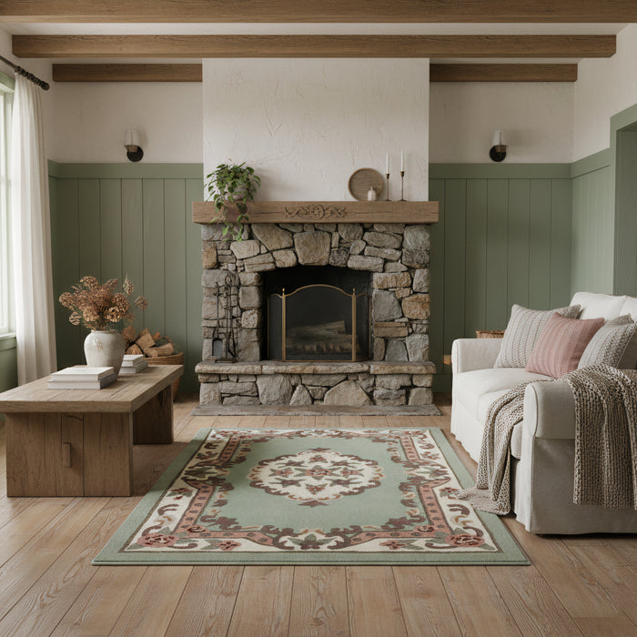 Vintage Motif - Green Cushioned Wool Rug