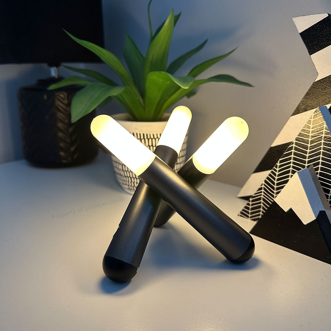 Cordless Abstract Modern Trio Table Lamp