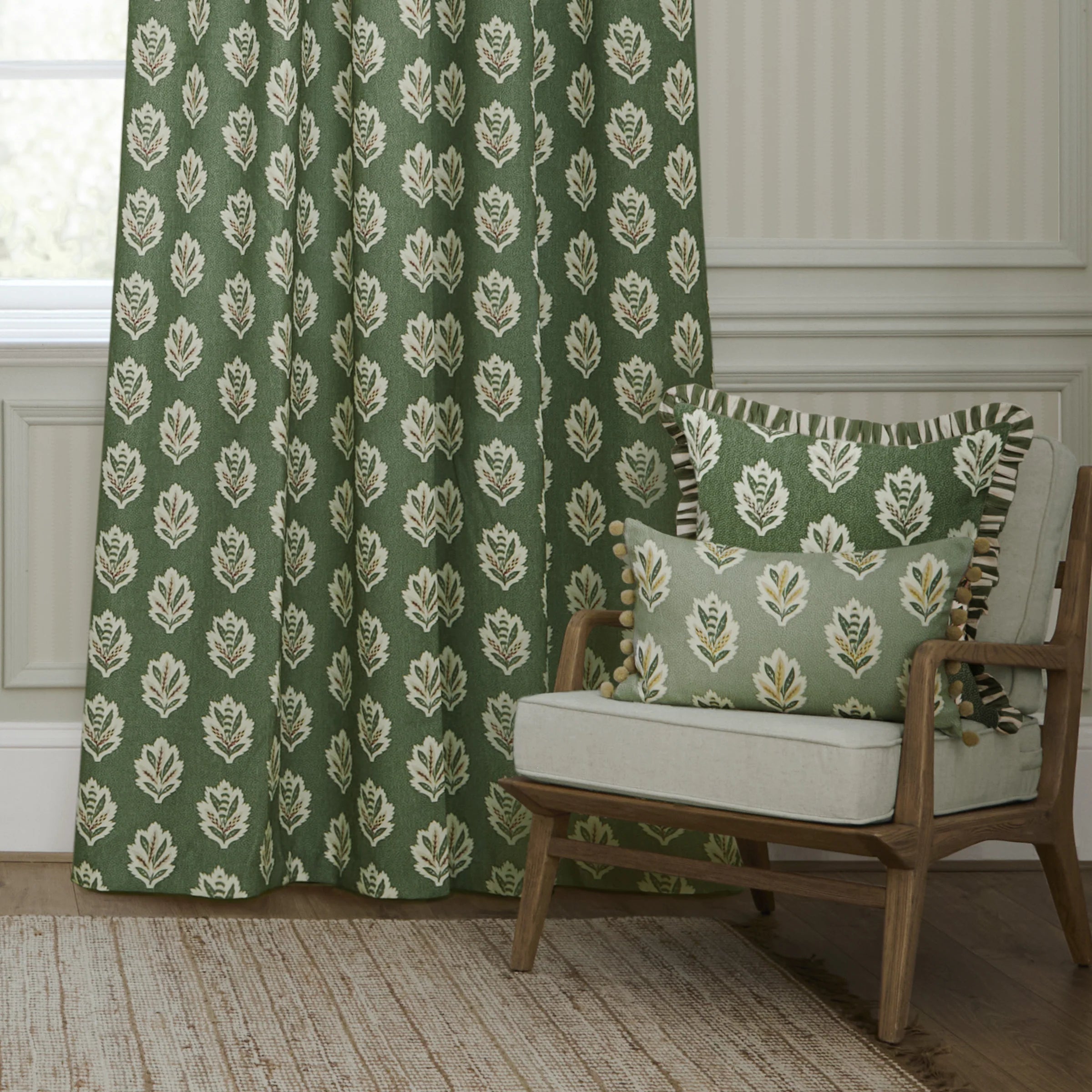 Sessile Leaf Motif Pencil Pleat Curtains - Leaf