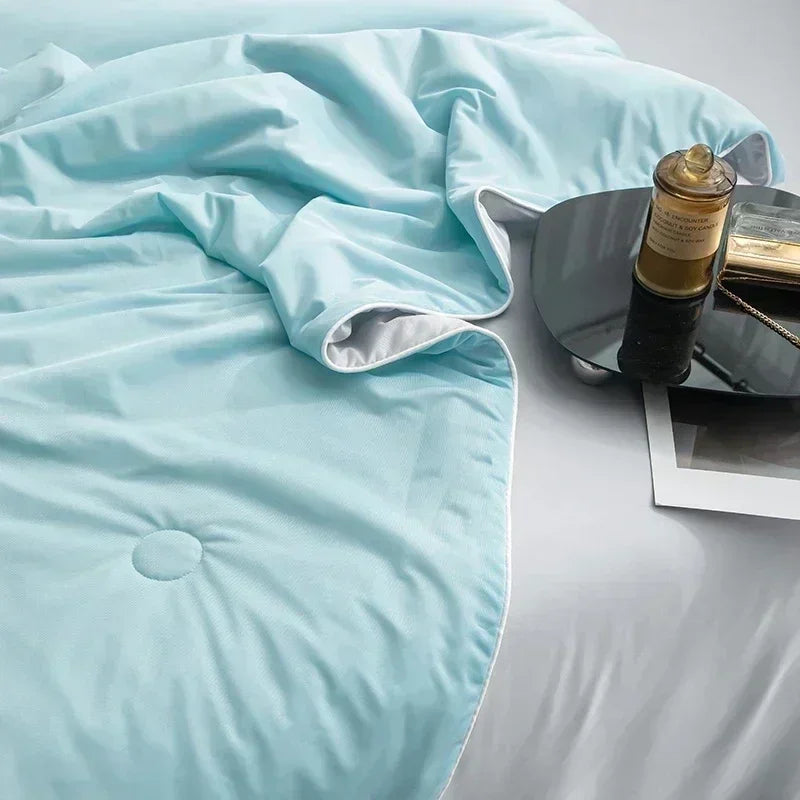 Luxury Breathable Cooling Blanket