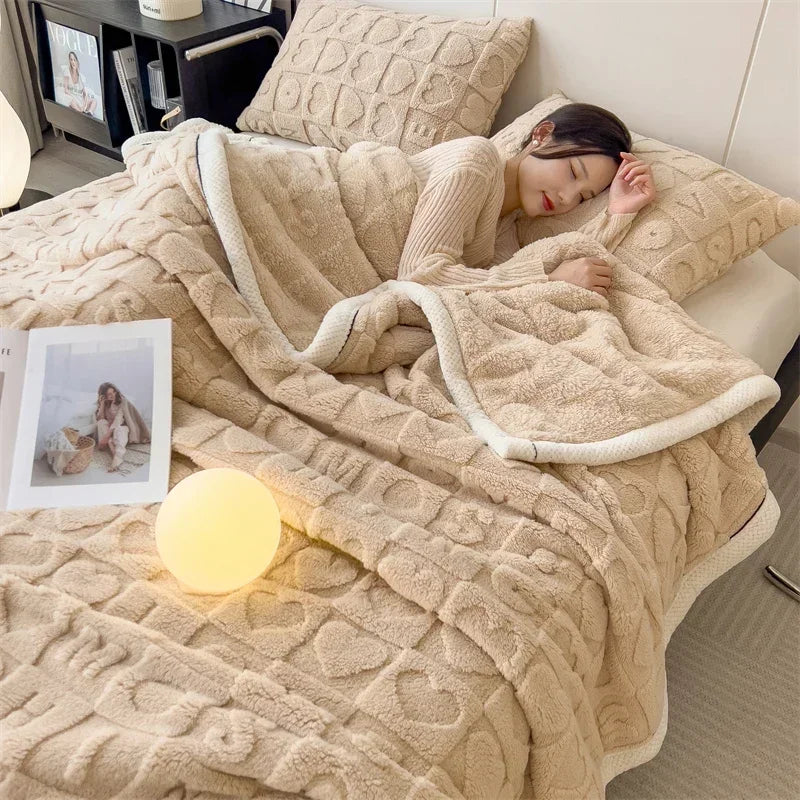 Luxury Fleece Love Heart Thick Blanket