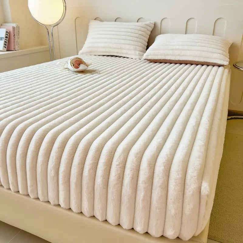 Ultra-Soft Luxury Fitted Bed Sheet