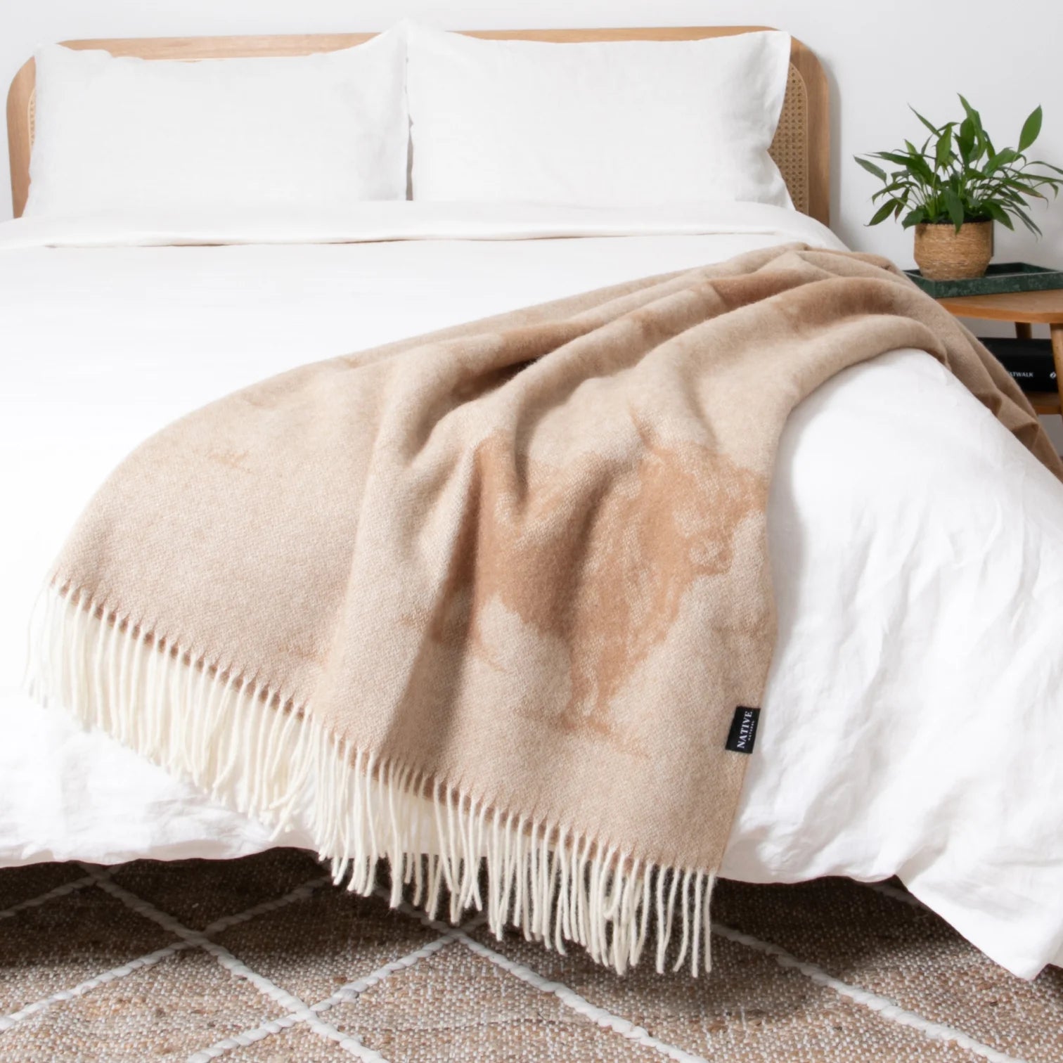 Beige Highland Cow Fine Nature Wool Blanket