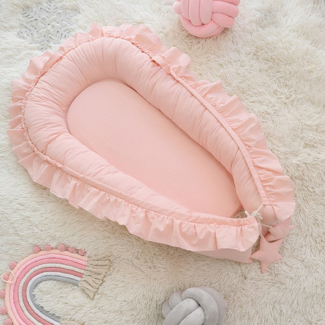 Padded Baby Nest - Elegant Baby Nest - Deluxe Baby Pod - Baby cacoon –  Little Jax