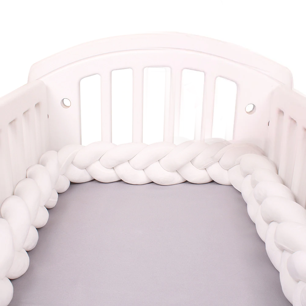 Knitted cot deals bumper